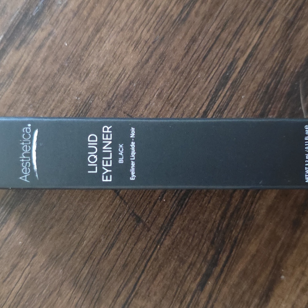 Aesthetica Liquid Eyeliner - Black